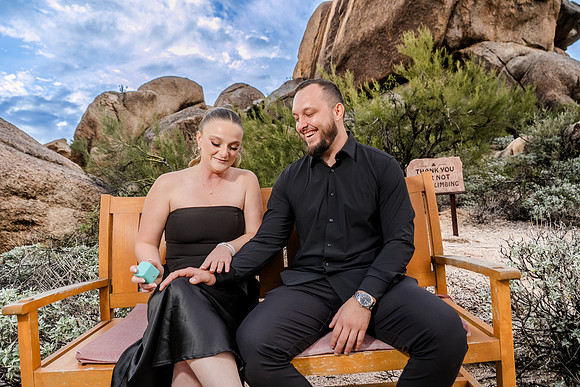 041-Joe and Mandy-74103422