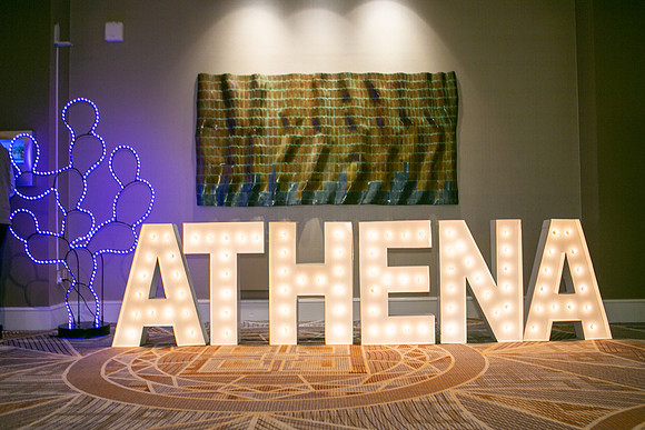285-Athena-5190