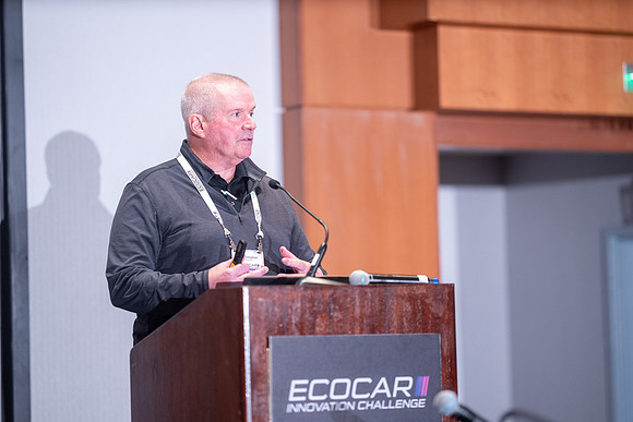 294-EcoCarATL-74107172