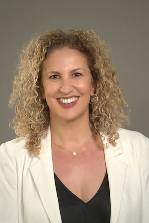 047-Headshots-74207252