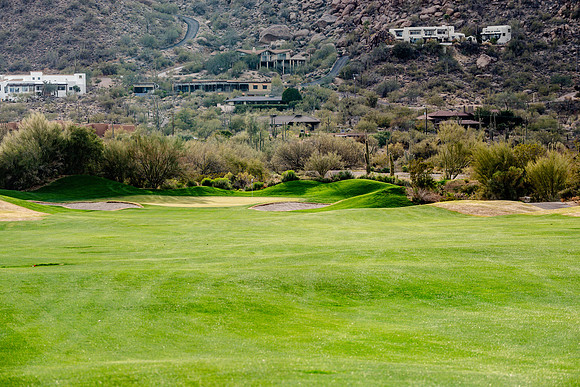 684-Boulders North-74100335