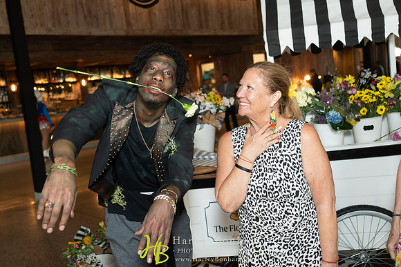 165-WineEvent-vendors-74208079