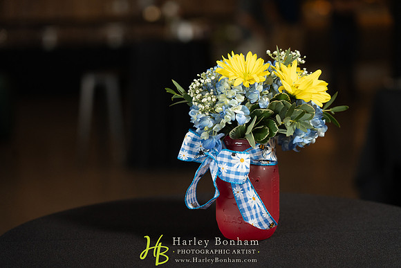 13-WineEvent-vendors-74200359