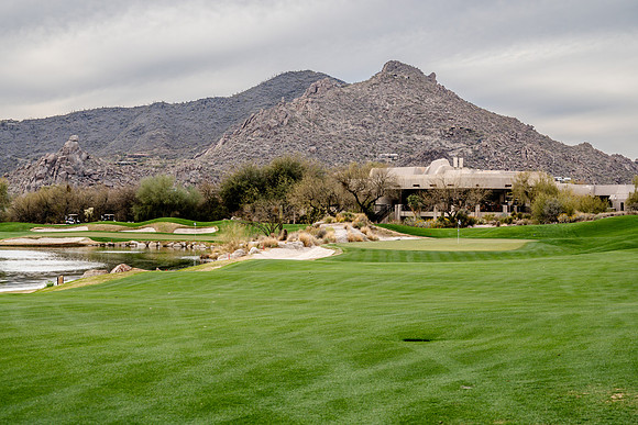 664-Boulders North-74100319