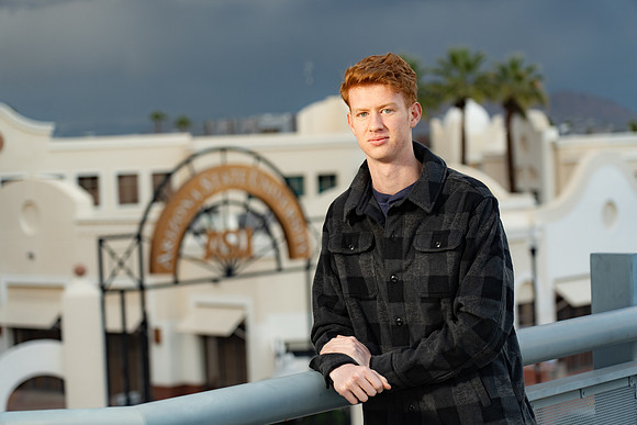 Brady-74105524