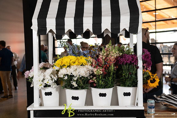 42-WineEvent-vendors-74200429