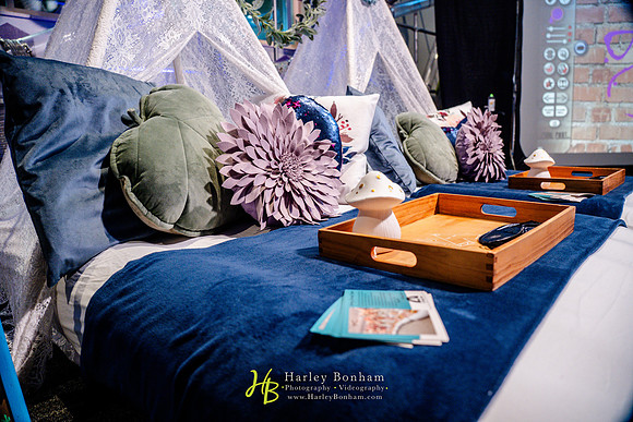 089-HarleyBonham.com-74100664