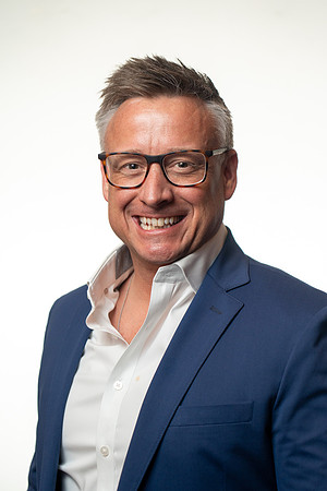 9-MortgageLeaders-headshots-74104872