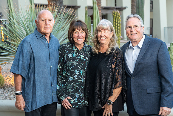 AronsonFamily2024-110-74104036