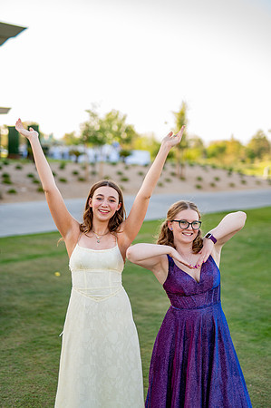 185-Prom-2025-2096