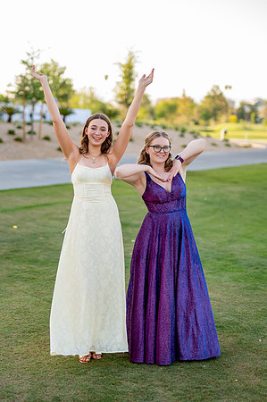 186-Prom-2025-2098
