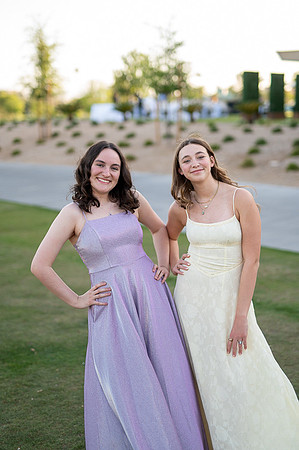 162-Prom-2025-phone-2031