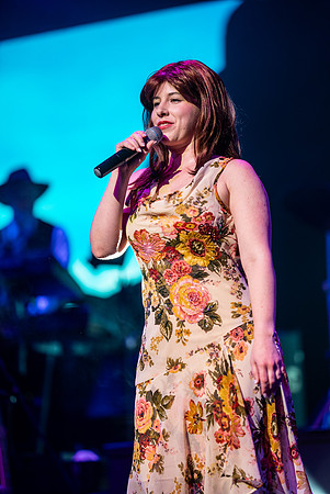 103-country show-205947