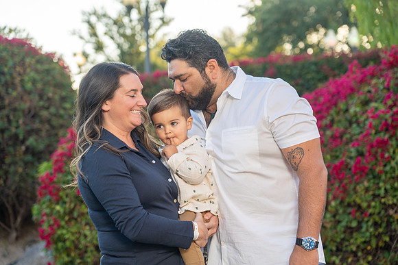 AronsonFamily2024-64-74103912