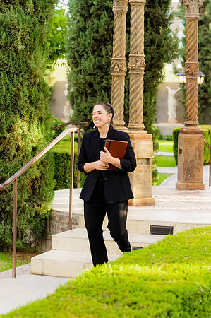 Wilhalme-Thompson-266-7102