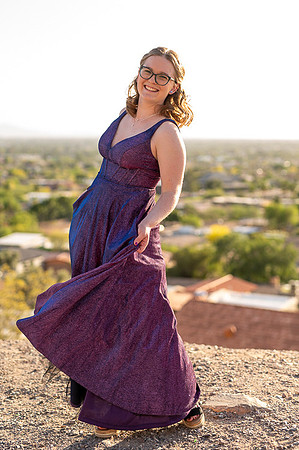 102-Prom-2025-phone-1839