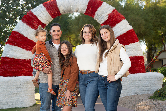 AronsonFamily2024-26-74103770