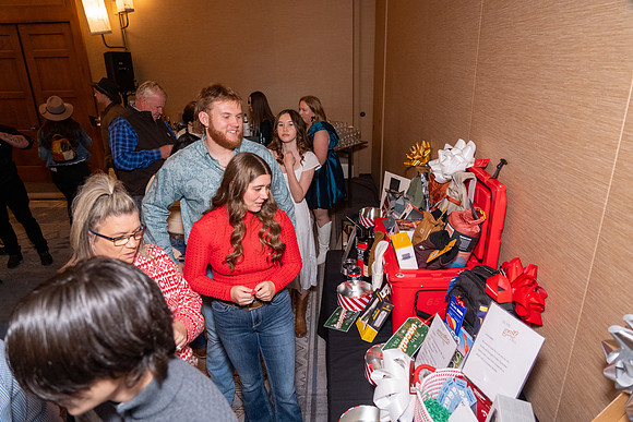 023-SLC-xmas-74108913