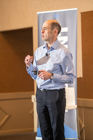 14-SugarCRM-74205253