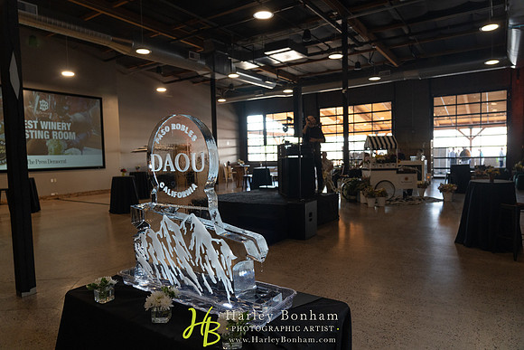 30-WineEvent-vendors-74200384
