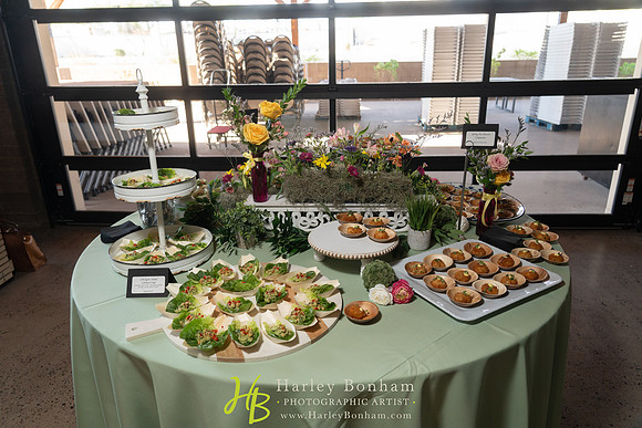 98-WineEvent-vendors-74200599