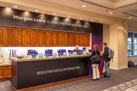 014-Morgan Lewis-74109233