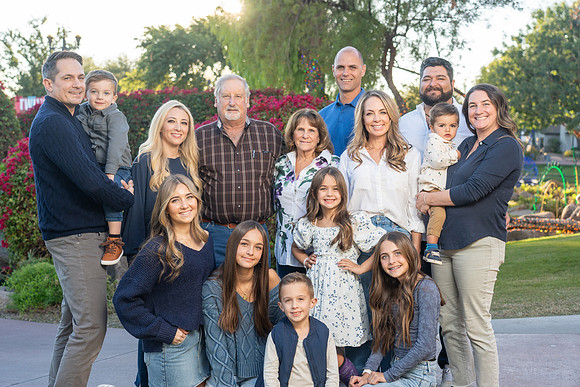 AronsonFamily2024-46-74103831