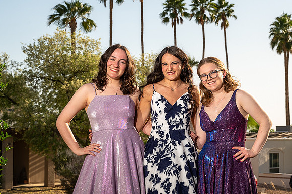 40-Prom-2025-phone-6868
