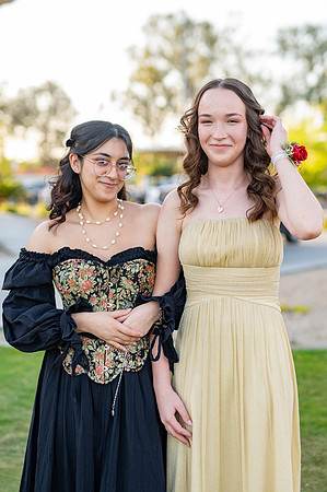 228-Prom-2025-2228