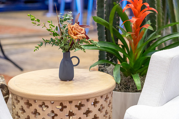 8-AccessDecorMar7-08894