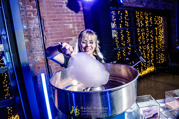 081-HarleyBonham.com-74103398