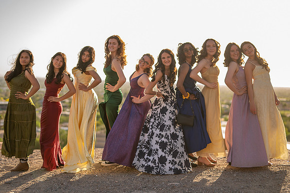 84-Prom-2025-phone-1763