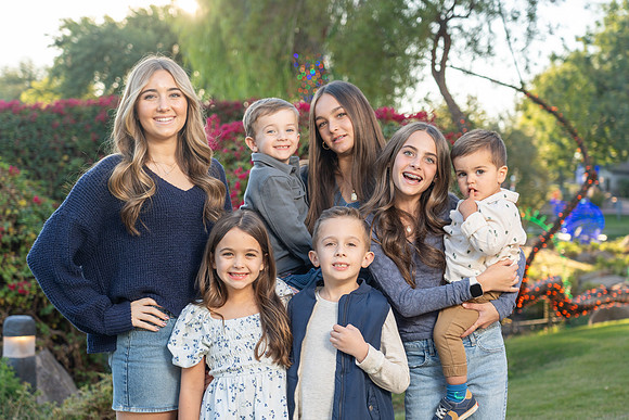AronsonFamily2024-47-74103835