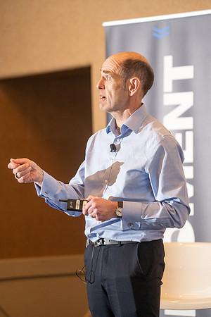 13-SugarCRM-74205251