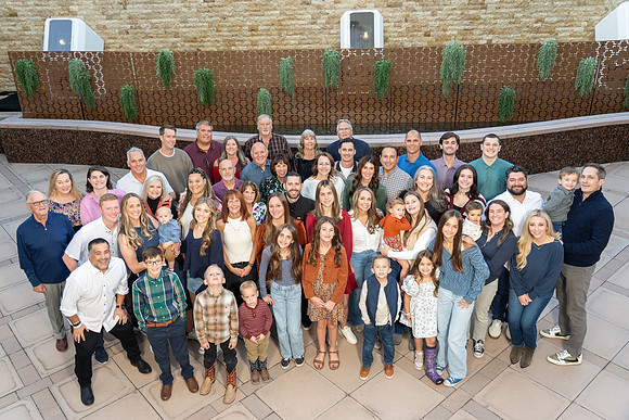 AronsonFamily2024-102-74104005