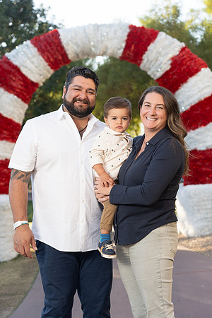 AronsonFamily2024-22-74103743