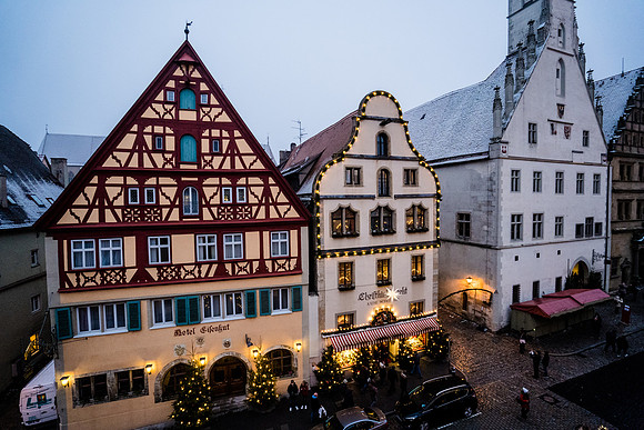 221-AMS-GER-7308037