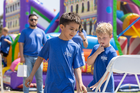 209-SLC-FamilyPicnic2025-3245