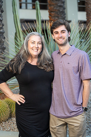 AronsonFamily2024-120-74104091