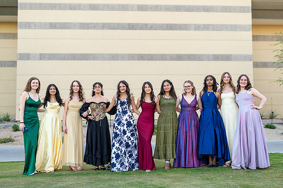 146-Prom-2025-phone-1981