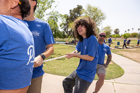 268-SLC-FamilyPicnic2025-3403