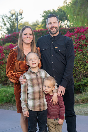 AronsonFamily2024-69-74103928
